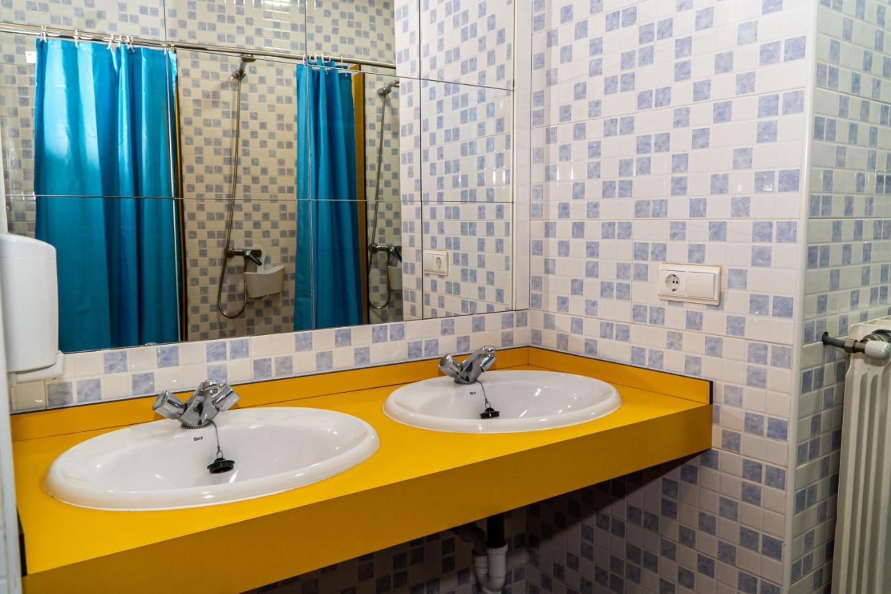 Albergue De Куэльяр Экстерьер фото
